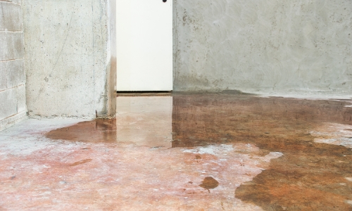 Water leak or floor in the past | Eastern Basements