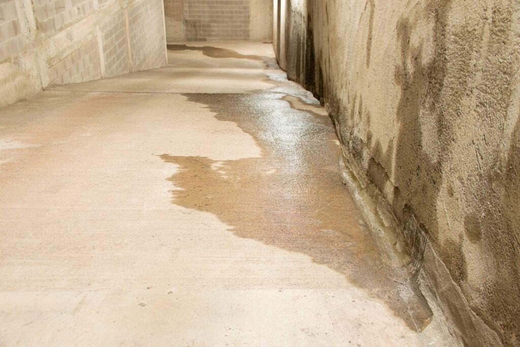 Basement leaks in Maine | Eastern Basements